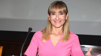 Η Μάρα Ζαχαρέα αποκάλυψε όλα όσα συνέβησαν στο debate | "Έπαθα χαλάζιο, η Τζίμα ίωση, η Κοσιώνη ψύξη και ο Παπαδάκης έπεσε από την σκάλα..."