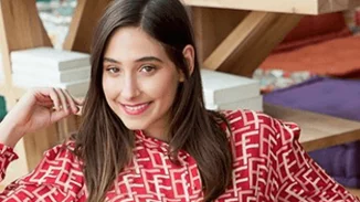 Η Φωτεινή Αθερίδου ποζάρει για πρώτη φορά με φουσκωμένη κοιλίτσα δείχνοντας πιο ευτυχισμένη από ποτέ