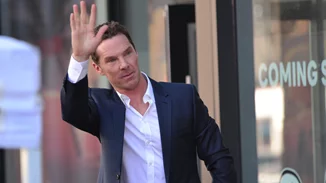 Στην Ελλάδα η μητέρα του Benedict Cumberbatch | Η πρόταση του Βασίλη Κικίλια στον ηθοποιό