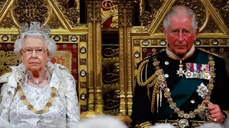Η βασίλισσα πέθανε, ζήτω ο βασιλιάς | Ο 73χρονος Κάρολος στον βρετανικό θρόνο - Βασιλική σύζυγος η Καμίλα