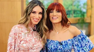 Η Μαίρη Συνατσάκη μιλάει ξεκάθαρα για τη σχέση της με την Αθηνά Οικονομάκου