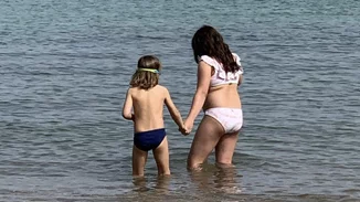 Η Αέλια και ο Αρίωνας είναι τα πιο αγαπημένα αδέρφια | Ο Κρατερός Κατσούλης πήγε για ελεύθερο κάμπινγκ με τα παιδιά του δημοσιεύοντας τις πιο γλυκές φωτογραφίες