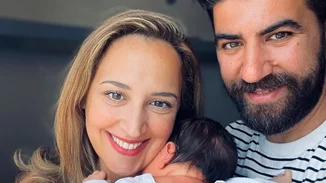 Η Κλέλια Πανταζή είναι μία ευτυχισμένη μαμά | Ο 4χρονος γιος της παίζει με τον νεογέννητο αδερφό του στο πιο γλυκό βίντεο που θα δεις σήμερα