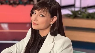 "Μία αριστερή γεροντοκόρη με τατουάζ και λεπρό δέρμα..." | Το χυδαίο σχόλιο που δέχθηκε η Αθηναΐς Νέγκα με αφορμή τη λεύκη της