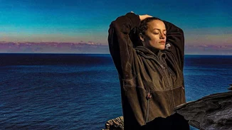 Συγκλονιστική ομοιότητα | H Γαία Μερκούρη στην τελευταία της φωτογραφία είναι ίδια η μητέρα της