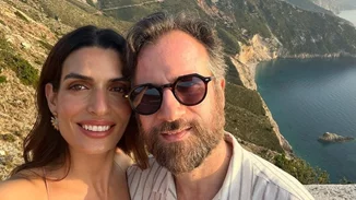 Επέτειος γάμου για την Τόνια Σωτηροπούλου και τον Κωστή Μαραβέγια | Η γλυκιά και αδημοσίευτη φωτογραφία
