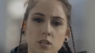 Eurovision 2022 | Οργή προκάλεσε η κίνηση της εκπροσώπου της Βόρειας Μακεδονίας, με τη σημαία της χώρας