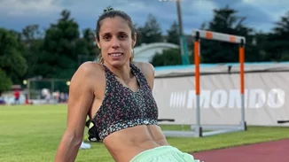 Celebrity News | Η παρεξήγηση με τη μητέρα της Στεφανίδη, η λεκτική επίθεση σε δημοσιογράφο και η αγωνία της Τσιμτσιλή για τη φωτιά