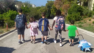 Στήριξη με σχολικά είδη στα παιδιά που έχουν ανάγκη