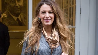Η αγέρωχη λάμψη της Blake Lively