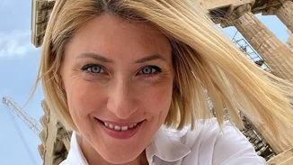 Η Σία Κοσιώνη φωτογραφίζει τον γιο της, Δήμο Μπακογιάννη, και αποκαλύπτει το δώρο ζωής που του έκανε