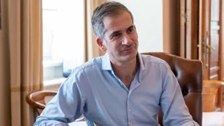 Κώστας Μπακογιάννης | Ο 17χρονος γιος του ψήφισε για πρώτη φορά