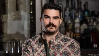 Τα gin & tonics του Βασίλη Κυρίτση