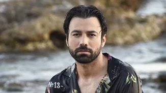 O Ανδρέας Γεωργίου επιβεβαίωσε on air ότι παντρεύεται | "Αισθάνομαι αμήχανα να συζητώ γι' αυτό..."