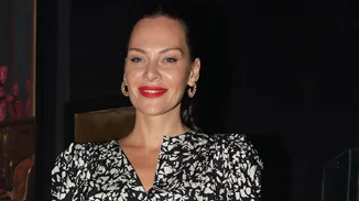 Η Υβόννη Μπόσνιακ με mannequin nails, την τάση που λατρεύουν οι stars του Hollywood