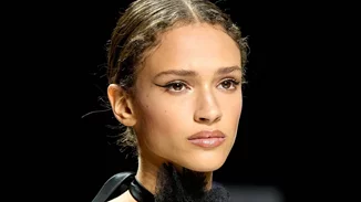 3 SOS skincare tips για την πιο λαμπερή επιδερμίδα φέτος στο ρεβεγιόν