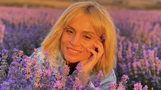 Η Ελεωνόρα Ζουγανέλη κάνει βόλτα στον Λυκαβηττό με την καλύτερη παρέα