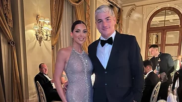 Σταματίνα Τσιμτσιλή | Η σπάνια οικογενειακή φωτογραφία με τον Θέμη Σοφό και τα τρία τους παιδιά