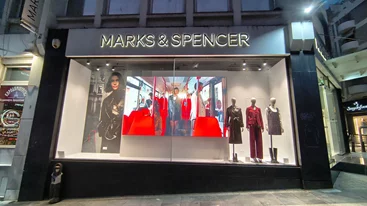 Η Marks & Spencer αναβαθμίζει την εμπειρία στα καταστήματά της στην Ελλάδα