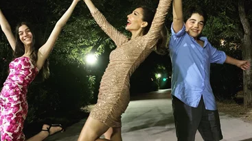 Γιώργος & Μελίνα Νικολαΐδη | Πάρτι έκπληξη στην πισίνα για τα γενέθλια της Δέσποινας Βανδή