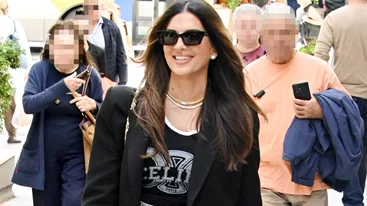 Θυμάσαι που βάζαμε το τζιν μέσα από τις μπότες; Η εμφάνιση της Σταματίνας Τσιμτσιλή που μας έπεισε να το δοκιμάσουμε ξανά