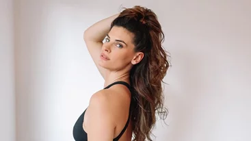 Αγνώριστη η Χριστίνα Μπόμπα | Η μεγάλη αλλαγή στα μαλλιά της