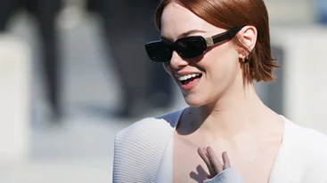 Η Emma Stone μίλησε στα ελληνικά στην πανελλήνια πρώτη προβολή της Βουγονίας στο Μέγαρο Μουσικής Αθηνών (βίντεο)
