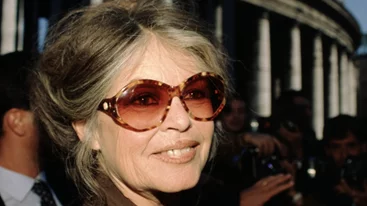 "Έφυγε" από τη ζωή η θρυλική Brigitte Bardot