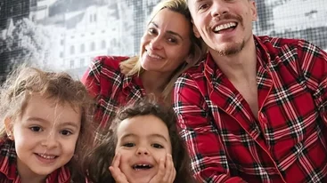 Στο πανέμορφα στολισμένο σπίτι της Βασιλικής Μιλλούση και του Λευτέρη Πετρούνια | Η εντυπωσιακή διακόσμηση για τις γιορτές