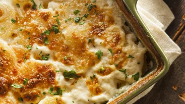 Η τέλεια ιδέα για light βραδινό | Το κρεμώδες σουφλέ λαχανικών της Αργυρώς Μπαρμπαρίγου που θα λατρέψεις