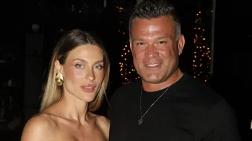 Κώστας Σόμμερ και Βαλεντίνη Παπαδάκη | Το παραμυθένιο πάρτι για την κόρη τους και η τούρτα-έκπληξη που "έκλεψε" την παράσταση