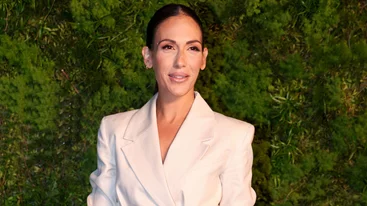 Η Ανθή Βούλγαρη με το πιο κολακευτικό μανικιούρ για κοντά νύχια