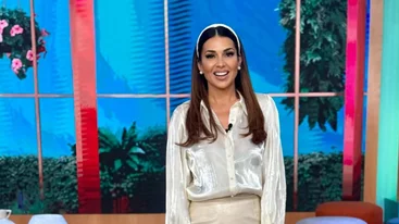 Η Ελένη Χατζίδου με το manicure trend που όλες μας πρέπει να δοκιμάσουμε