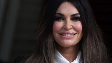 Kimberly Guilfoyle | Έγινε λαμπαδηδρόμος για την Ολυμπιακή Φλόγα (βίντεο)