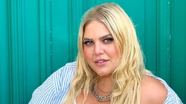 Δανάη Μπάρκα | Στο καμαρίνι της Δέσποινας Βανδή στη Θεσσαλονίκη