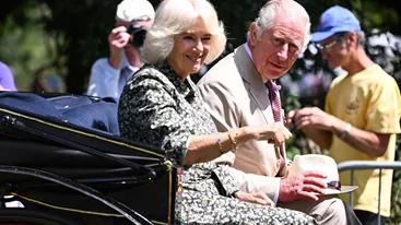 Οι διακοπές της βασίλισσας Camilla στην Ελλάδα με superyacht