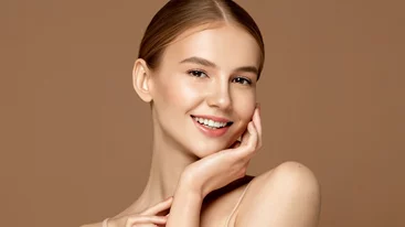 5 Micellar Waters που θα λατρέψει η επιδερμίδα σου