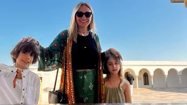 "'Eτσι μαθαίνει να μην φοβάται" | Το μήνυμα της Ρούλας Ρέβη για τις "καλλιτεχνικές ανησυχίες" της κόρης της