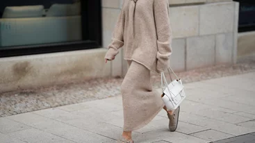 Η πλεκτή φούστα από τη Zara που θα φοράς non-stop όλο τον χειμώνα