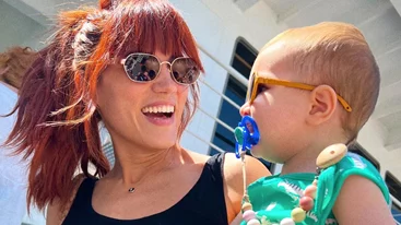 Η Ολίβια Στρατή έγινε τριών | Η Μαίρη Συνατσάκη δημοσίευσε το πιο τρυφερό βίντεο που θα δεις σήμερα