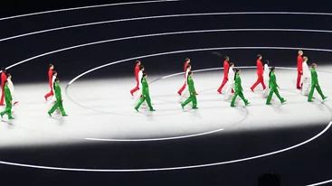 O φόρος τιμής στον Giorgio Armani στην τελετή έναρξης των Χειμερινών Ολυμπιακών Αγώνων του 2026