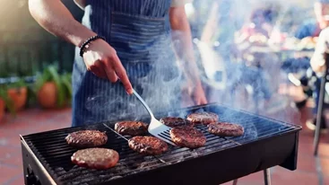 Τσικνοπέμπτη 2026 | Τα πιο συχνά λάθη στο BBQ που κάνουν ακόμη και οι έμπειροι