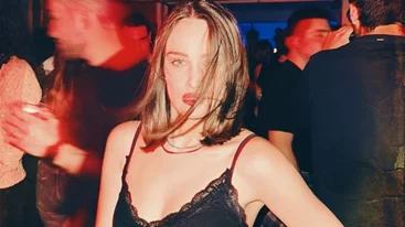 Μαρία Βοσκοπούλου | Σέξι εμφάνιση με total black σύνολο για την κόρη της Άντζελας Γκερέκου