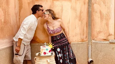 Couple goals για Γιώργο Χρανιώτη και Γεωργία Αβασκαντήρα | Η βραδινή έξοδος στο θέατρο