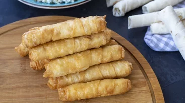 Γεμιστές φλογέρες με τυρί- Η συνταγή που εγκρίνουν οι Ελληνίδες γιαγιάδες