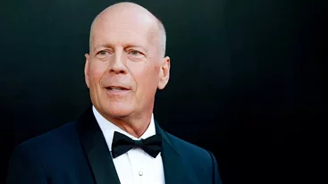 Επιδεινώθηκε η κατάσταση υγείας του Bruce Willis | Ο Χολιγουντιανός σταρ δεν μπορεί πλέον "ούτε να μιλήσει, ούτε να περπατήσει"
