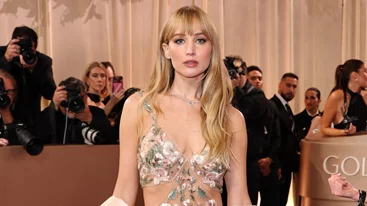 Jennifer Lawrence | Το look της στις Χρυσές Σφαίρες θυμίζει την εμβληματική εμφάνιση της Beyoncé πριν από 11 χρόνια