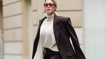 Πουλόβερ σε γήινα χρώματα | Η διαχρονική τάση που θα φορέσουμε φέτος τον χειμώνα