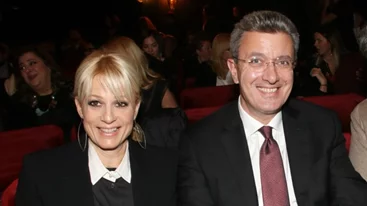 Όταν ο Νίκος Χατζηνικολάου φόρεσε τη φόρμα του και έπαιξε τένις με τον Στέφανο Τσιτσιπά