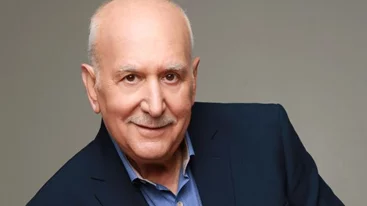 Πέθανε ο Γιώργος Παπαδάκης